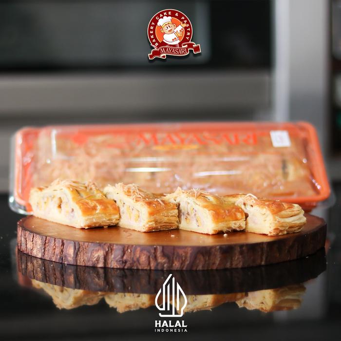 Gambar Mayasari Banana Strudel dari Mayasari Bakery undefined Tokopedia