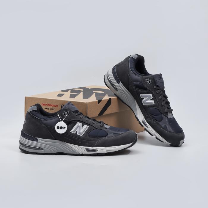 Gambar New Balance 991 Made In England Vulcan dari 807GARAGE undefined Tokopedia