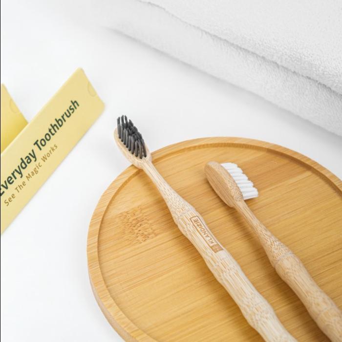 Gambar KLANDIZIE Everyday Toothbrush | Sikat Gigi Bambu | 100% Plant Bristles - Charcoal dari klandizie undefined Tokopedia