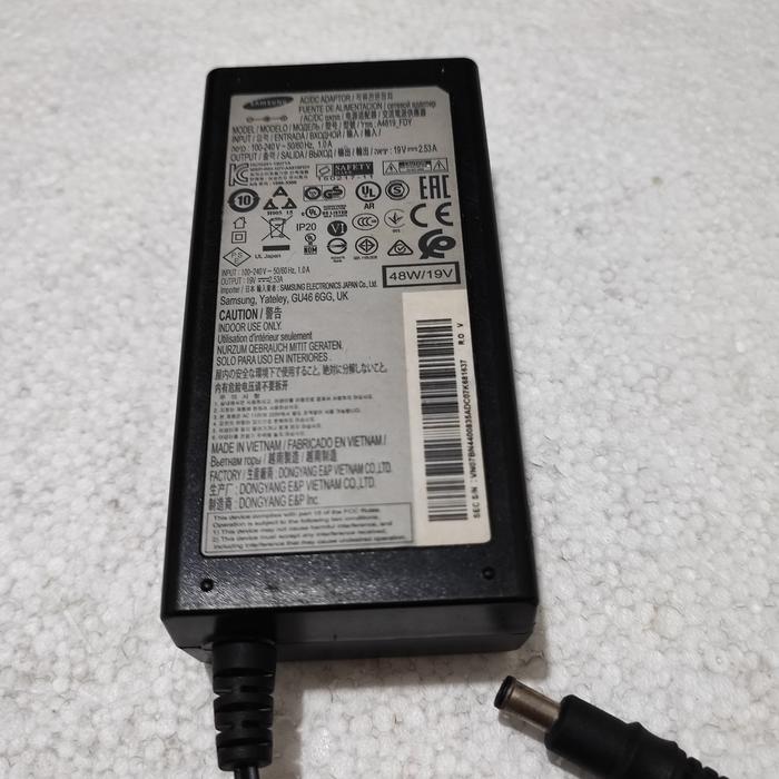 Gambar Adaptor TV SAMSUNG A4819 FDY 19V 2,53A Jack jarum 5mm dari Marconi Electron undefined Tokopedia