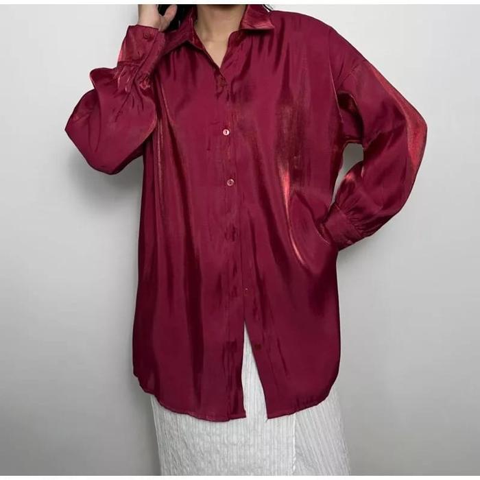 Gambar PUFF IT UP — Shimmer Shirt - MAROON dari PUFF IT UP undefined Tokopedia