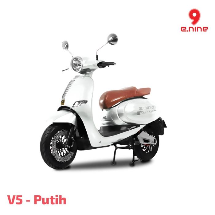 Gambar Sepeda Motor Listrik E-NINE V5 Scooter Matic 2.000Watt - Putih dari Sepeda dan Motor Listrik undefined 3 Tokopedia