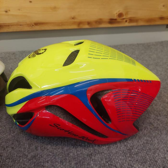 Gambar SCOHIRO-WORK Helm Sepeda Ultralight Cycling Bike Helmet + Goggles TT-3 - Hijau Stabilo dari Megah Sports undefined Tokopedia