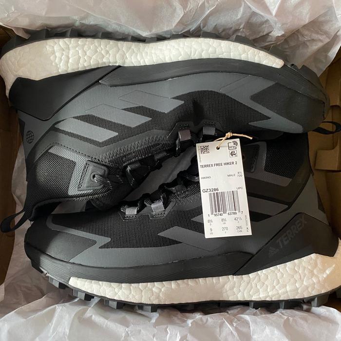 Gambar Adidas Terrex Free Hiker 2 GORE-TEX - Black/Asphalt, 42 2/3 EU dari Kalandara Outdoor undefined Tokopedia