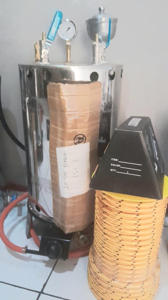 Gambar Setrika Uap Steam Boiler Gas Galaxy 15 Liter Bisa Untuk 2 Setrika Joss - Komplit 1 KS dari Maliq Mesin Laundry undefined Tokopedia