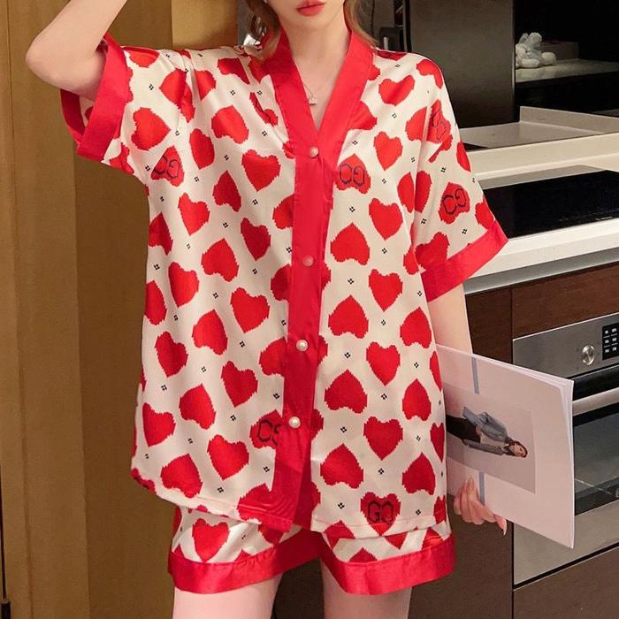 Gambar Baju Tidur Satin Baju Pakaian Piyama Tidur Wanita Import Kekinian N31 - FOTO 825, M dari Ishinee undefined Tokopedia