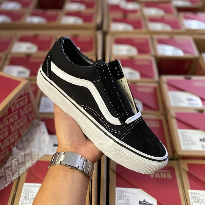 Gambar Sepatu Sneaker Vans Old Skool Pro Black White Original - Sepatu dari Wellstufforiginal undefined Tokopedia