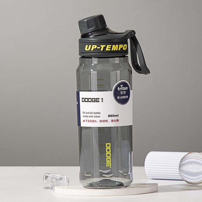 Gambar DODGE Botol Minum Teguk TRITAN Transparant Sporty Tennis 860ml - Hitam dari Otto Lynn undefined Tokopedia