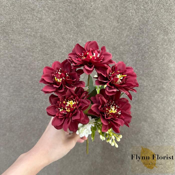 Gambar Bunga Dahlia Krisan Japan Cabang 5 (Satuan) Dekorasi wedding Cafe - Peach dari flynnflorist undefined 5 Tokopedia