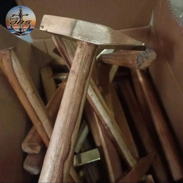 Gambar palu Chipping kuningan gagang kayu 300gram dari JANGKAR BIRU PERKAKAS undefined Tokopedia