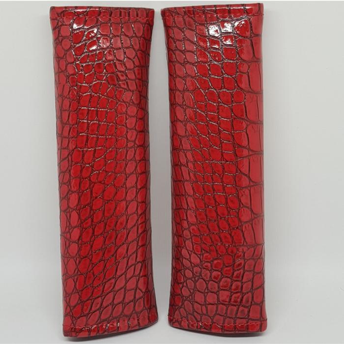 Gambar Safety Seat belt mobil sarung tali sabuk pengaman Technozio motif croc - croco red dari Technozio Store undefined Tokopedia