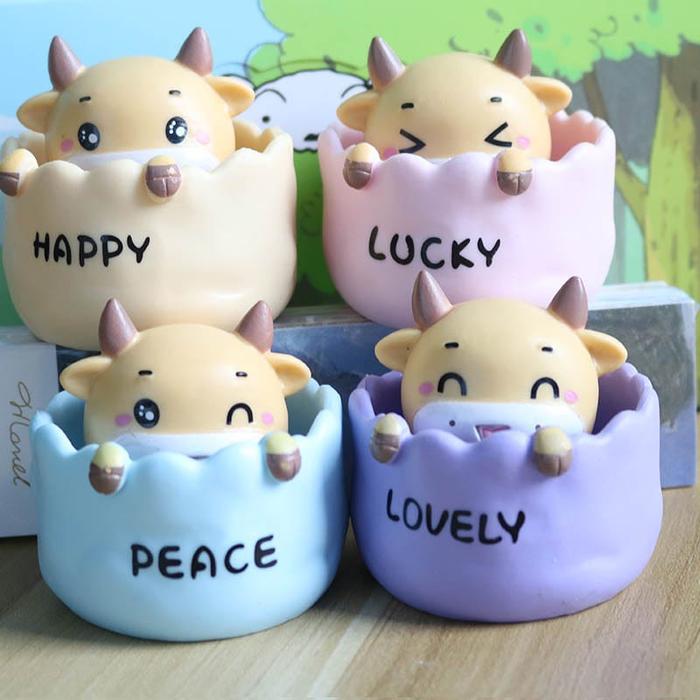 Gambar 3D Pajangan Dashboard Shake Head Goyang Pig Babi | Hiasan Dekorasi Mob - sapi, 1set 4pcs dari Devian Shop7 undefined Tokopedia
