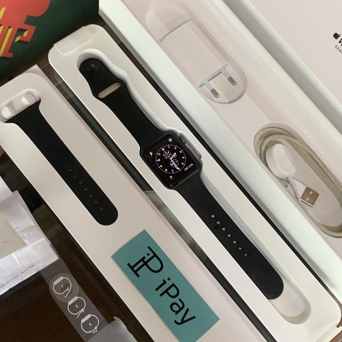 Apple Watch Series 42mm Space Gray Ex Resmi Indonesia