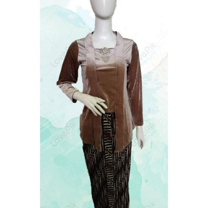 Gambar kebaya bludru kutu baru polos - terakota, M dari Azura-kebaya undefined 5 Tokopedia