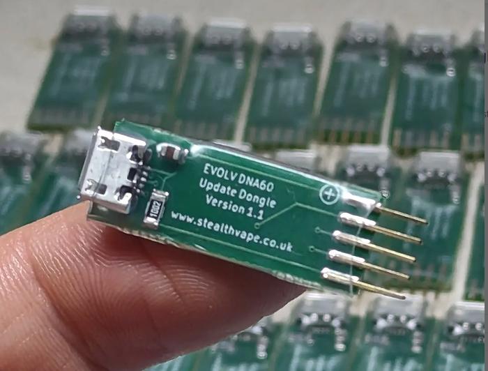 Evolv DNA 60 Board Mit Kleinem 96x16 OLED-Display – Bis 60W Temperaturregelung Ohne USB-Ladeboard