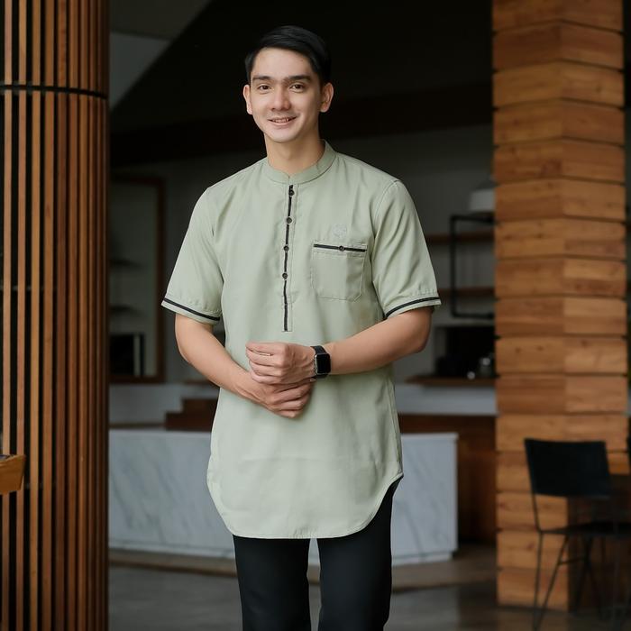Gambar Baju Koko Couple Ayah Anak Sage Lengan Pendek Pakaian Muslim Keluarga - Dewasa Sage, M dari Gudangclothing.id undefined 5 Tokopedia