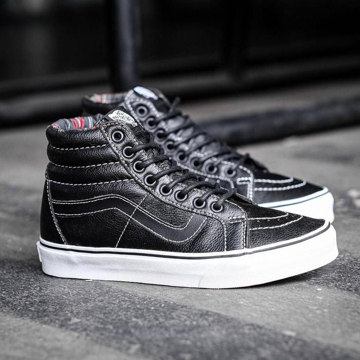 Sepatu Vans Black Leather Sk8 Hi Vans Shoes Vans Mens Sk8hi