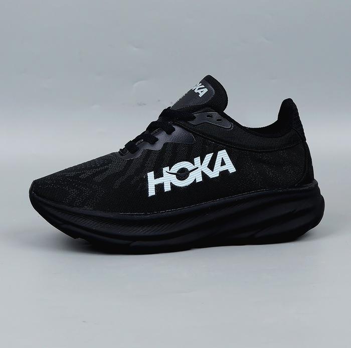 Gambar SEPATU OLAHRAGA PRIA HOKA SPORT RUNNING SEPATU LARI BADMINTON TERLARIS - FULL HITAM, 42 dari Fever Sneakers undefined Tokopedia