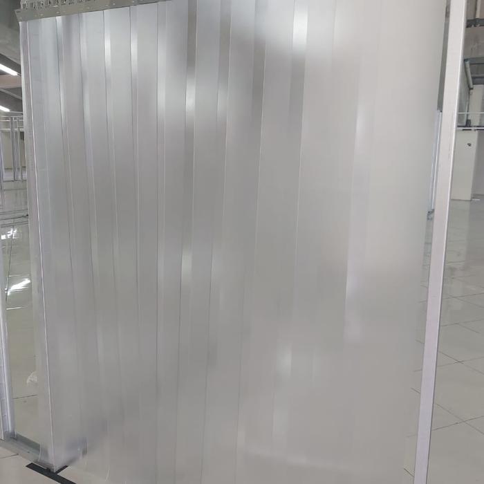 Gambar Curtain Forst 2 mm x 20 cm (custom) dari PVC CURTAIN SURABAYA undefined Tokopedia