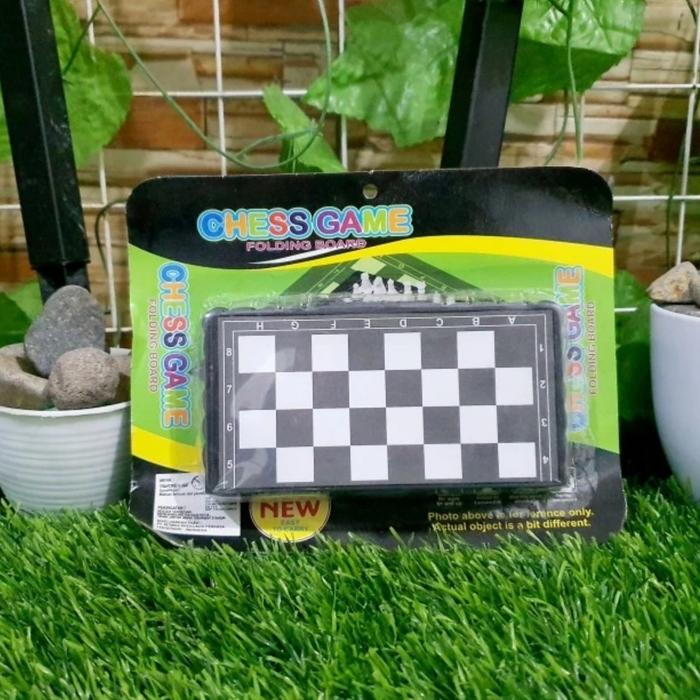 Gambar Mainan Board Game 4 in 1 Catur Ular Tangga Ludo Halma Anak - catur mini dari Click-Store undefined Tokopedia