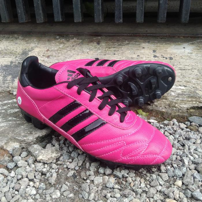 Gambar sepatu sepak bola ping fanta terlaris terbaru kulit sapi asli - ping fanta, 38 dari sofyan olsop undefined 4 Tokopedia