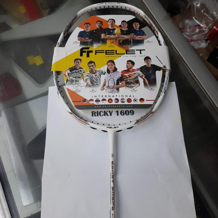 Jual RAKET BADMINTON FELET SPORT FORCE - SUPER SLIM SHAFT - 40 LBS ...