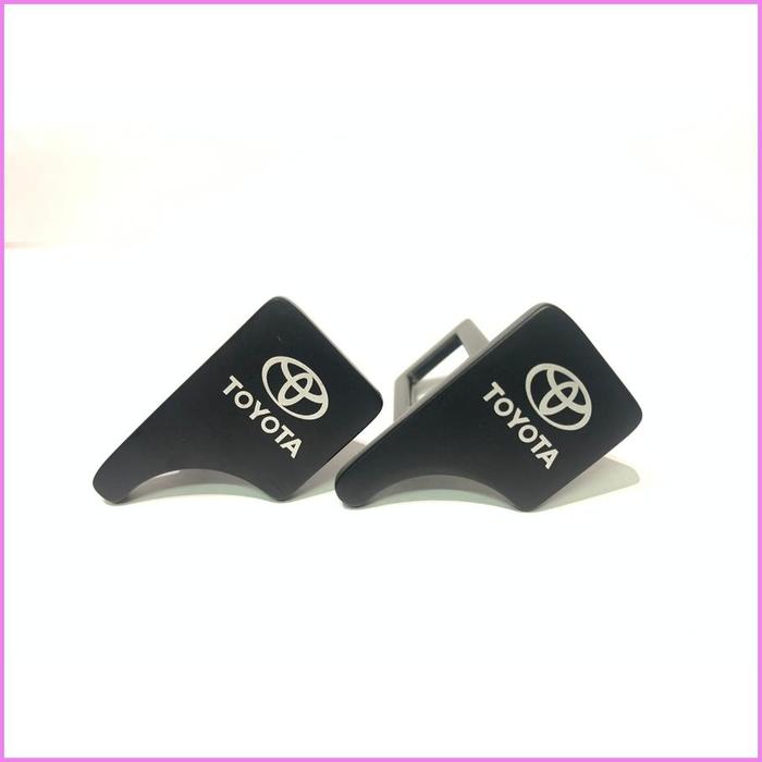 Gambar Car Seat Belt Buckle Clip Alarm Extender Logo Merk Mobil Termurah (2Pc - toyota black dari vivinstory undefined Tokopedia