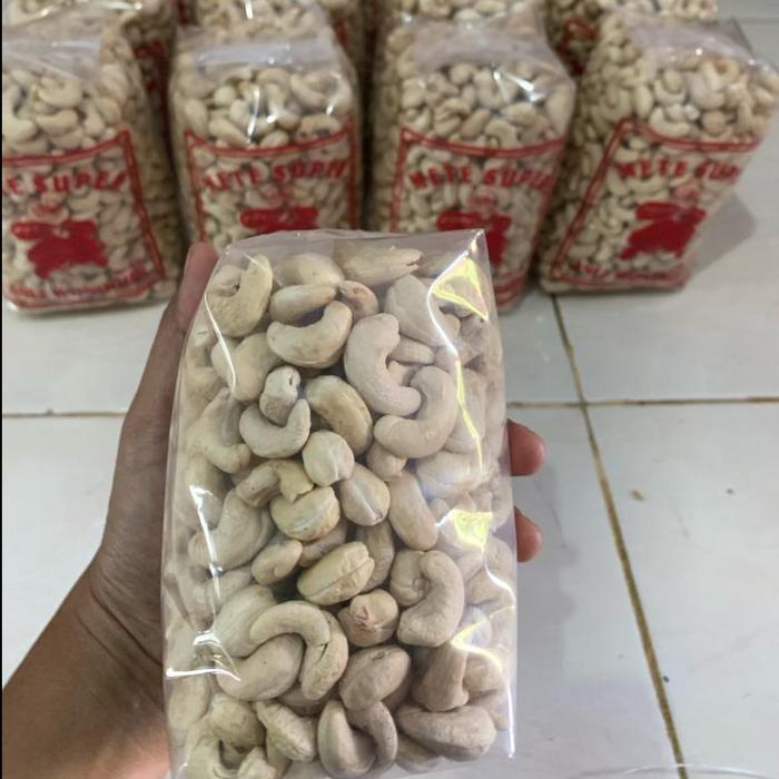Gambar ( COD ) KACANG METE MEDE MENTAH FRESH  METE ASLI WONOGIRI 1 KG - 500 GRAM dari BAKOEL WONOGIRI undefined 5 Tokopedia