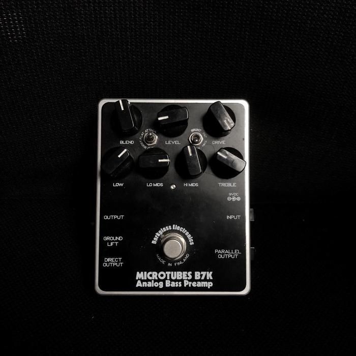 Gambar Darkglass Electronics B7K Analog Bass Preamp dari Squarehead Labs undefined Tokopedia