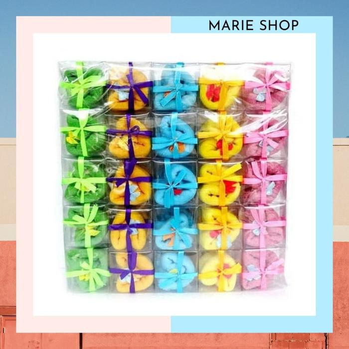 Gambar HANDUK PERMEN LOLIPOP HANDUK LUCU SOUVENIR PERNIKAHAN KAWINAN - HANDUK KOTAK dari MARIE OS undefined Tokopedia