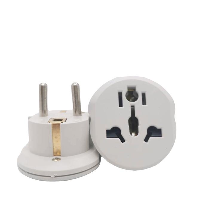 Gambar Adaptor Travel Steker Colokan Kaki 3 Colokan Listrik 3 Lubang - Putih dari Yuan-K undefined Tokopedia