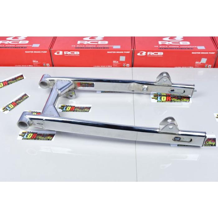 Gambar Swing arm GL W175 besi krome Megapro GL set setelan arm - ArmW175 dari LDR CLASSIC SHOP undefined Tokopedia