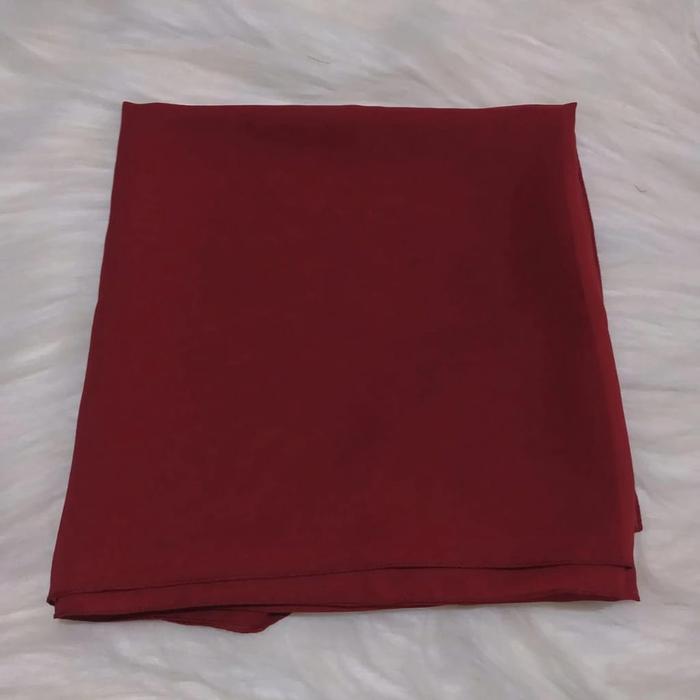 Gambar COD Bella Square LC/Hijab Segiempat/Hijab Termurah/Segiempat polos - Maroon dari jilbab_grosir_surabaya undefined Tokopedia