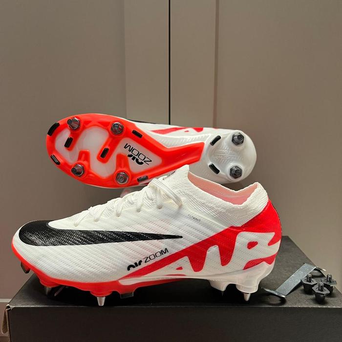 Nike Vapor 15 Red Mercurial Cleats Nike Men's Zoom Mercurial Vapor
