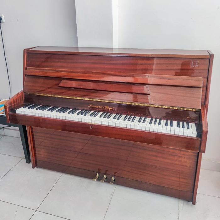 Gambar Piano Accoustic Richard Meyer dari Nada Piano undefined Tokopedia