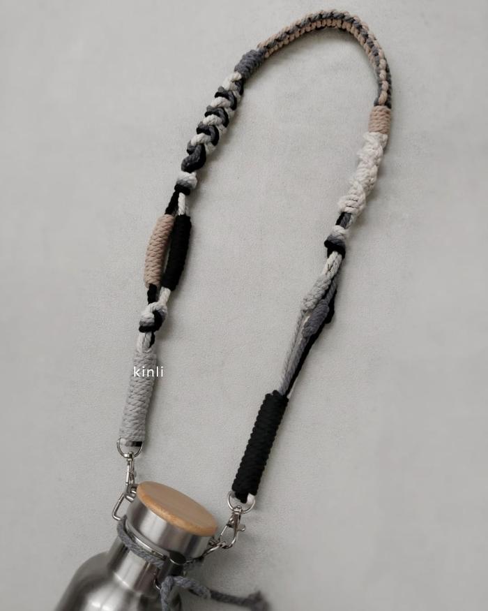 Gambar la camaieu handmade macrame bottle strap tumbler holder - mono 6 dari kinli undefined Tokopedia