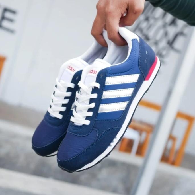 Sepatu adidas neo city racer green white navy white, 40