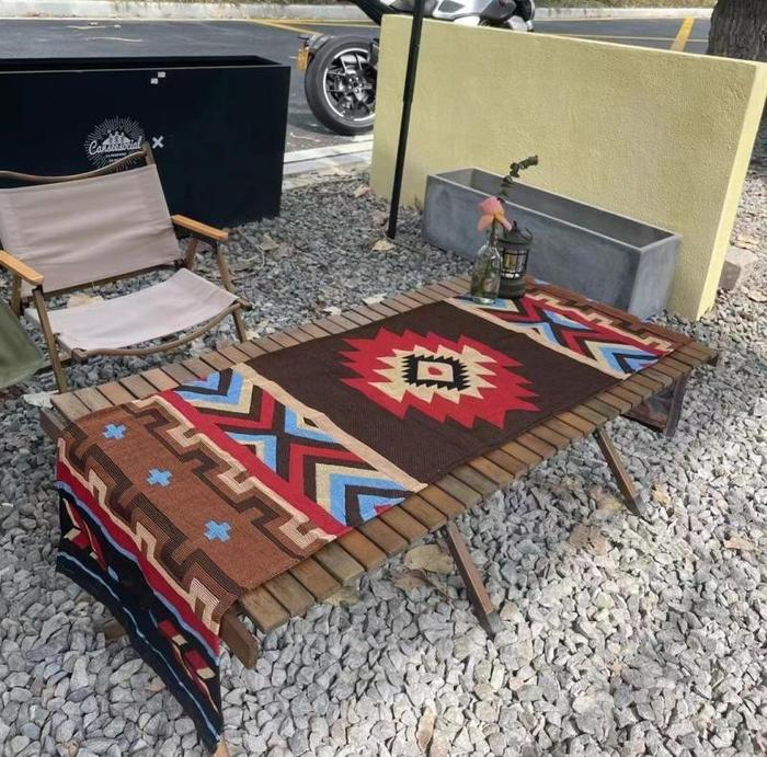 Gambar ALLTREK Taplak Meja Camping ETHNIC Double Sided Table Blanket - Maroon dari ALLTREK OUTDOOR GEAR undefined Tokopedia