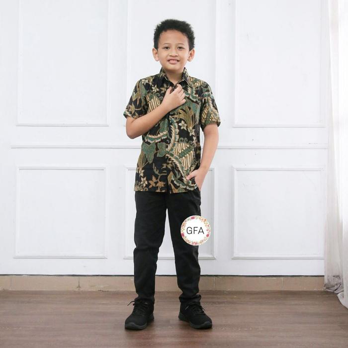 Gambar Couple kebaya keluarga Madina, Couple kebaya batik terbaru, sarimbit - Hem balita, M dari D.E.A Batik undefined Tokopedia