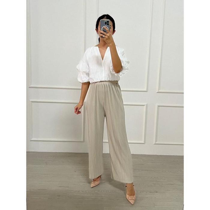Celana Kulot Plisket Lidi-Kulot Lidi-Pleated Culotte Pants almond