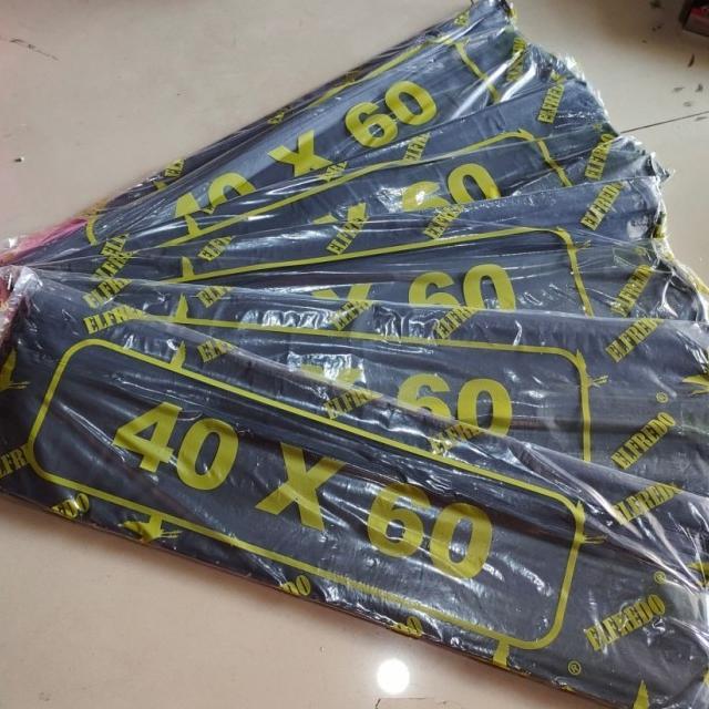 Gambar plastik sampah / kantong sampah / trash bag berbagai ukuran - 40x60 dari Flower Naraya undefined Tokopedia
