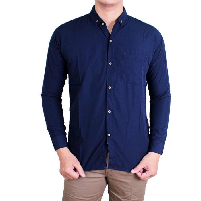 Gambar Kemeja Panjang Pria Casual Katun Putih  LNG 1680 Baju Cowok Kerja Slimfit Kerah Kantor Formal Navy Hitam - LNG 1784, L dari Gudang Fashion Id undefined Tokopedia