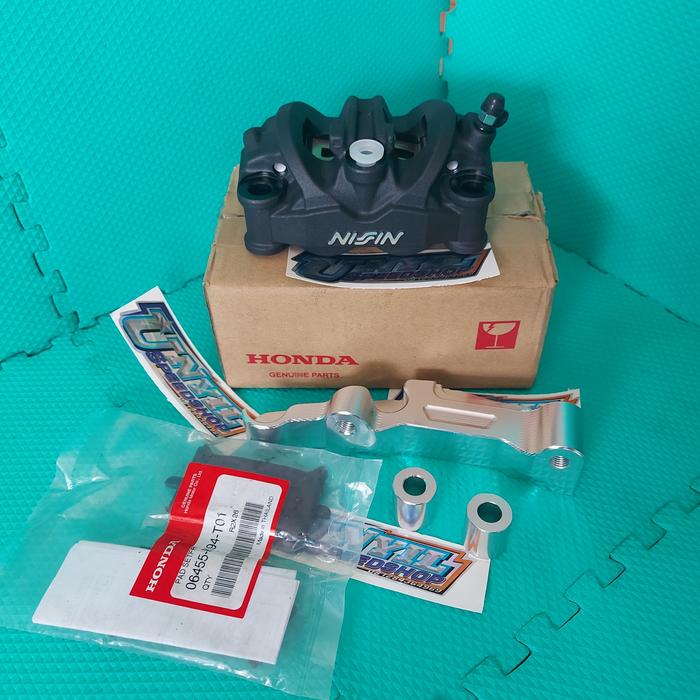 Gambar KALIPER NISSIN TWIN AFRIKA 4 PISTON PNP NINJA R RR SS DISH 260-320 - BREKET, R 320 dari Unyil speed shop undefined Tokopedia