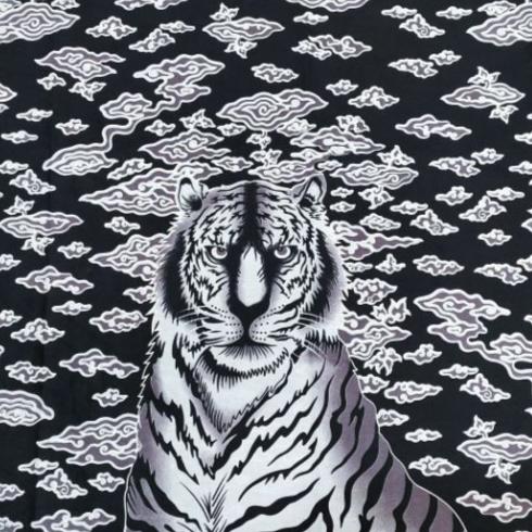 Gambar Kain Batik Meteran Potongan Motif Harimau Megamendung - 0.5 meter dari Batik Amanda Raisa undefined Tokopedia