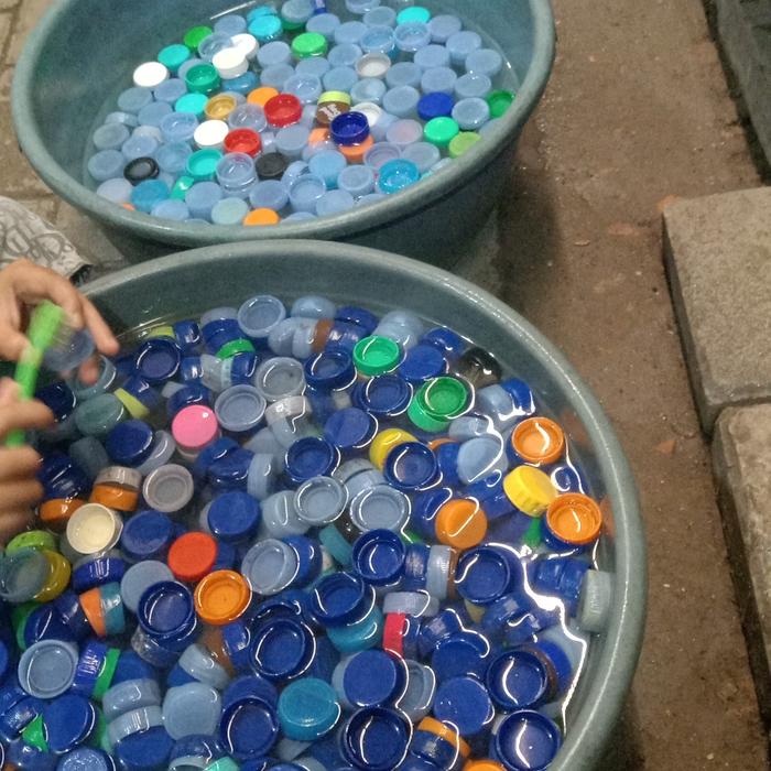 Gambar tutup botol aqua bekas - tutup aqua dari Fazribettafish undefined 3 Tokopedia