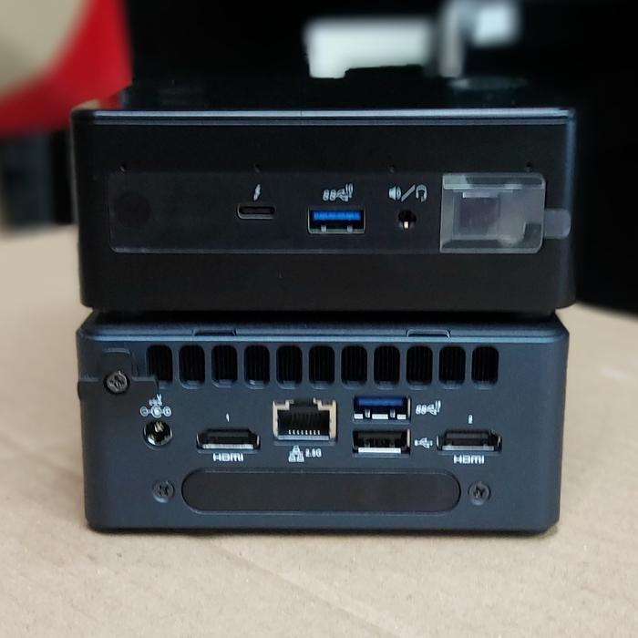 Intel NUC7i5BNH ミニPC 16GB RAM 128GB SSD Intel NUC7I5BNH +