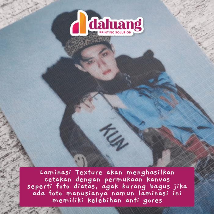 Gambar Cetak Gantungan Kunci Custom Ganci 4,5 cm Bolak Balik Souvenir Foto - Texture, Min Order 30PCS dari Percetakan Online Murah undefined Tokopedia