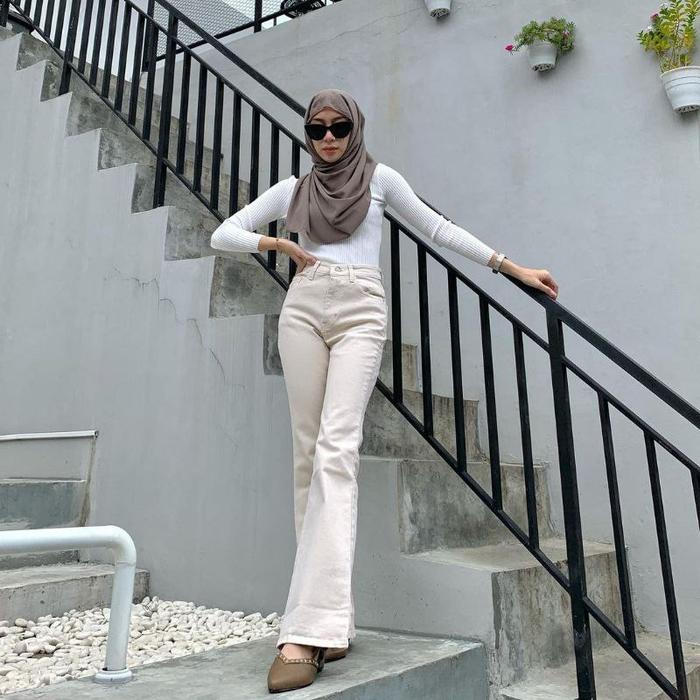 Gambar Cutbray Jeans Highwaist Wanita Celana Cutbray Loose Celana Panjang - Putih, 27 dari FARIS GROSIR Store undefined Tokopedia