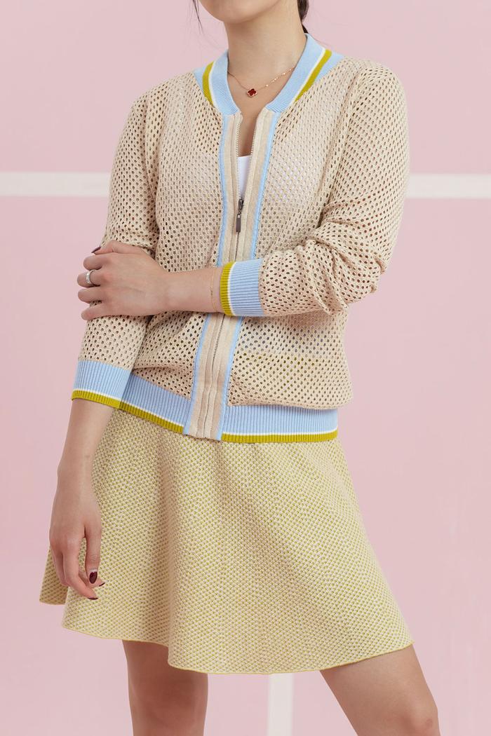 Gambar SISSAE, SERENA JACKET SAND dari Sissae Indonesia undefined Tokopedia