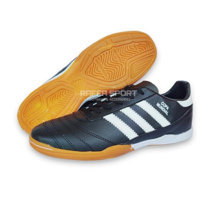 Gambar Sepatu Olahraga Futsal Copa Mundial Team Hitam - Copa Mundial, 42 dari Raffa-Sport undefined Tokopedia